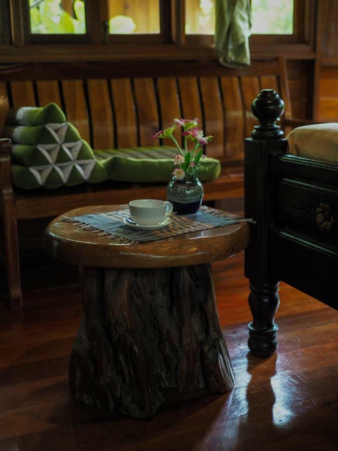 Baan Kong Homestay Ayutthaya Extérieur photo